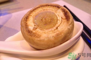 蘑菇和茄子能一起吃嗎？蘑菇和茄子一起吃會中毒嗎？