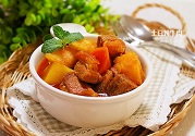 土豆牛腩制作全過(guò)程方法