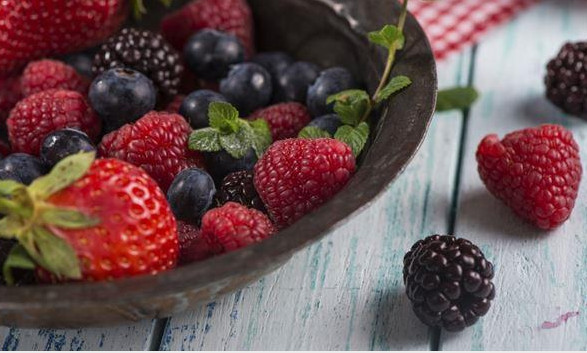 草莓、藍莓可以減肥嗎