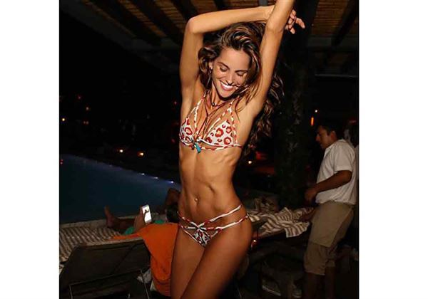 馬甲線(xiàn)怎么練出來(lái) 5招養(yǎng)成完美腹肌