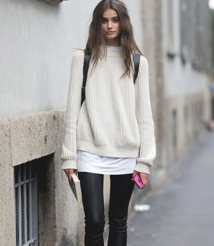 長(zhǎng)毛衣怎么搭配 長(zhǎng)毛衣怎么搭配