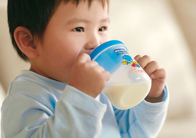 孩子每天喝牛奶好嗎.png 孩子每天喝牛奶好嗎.png