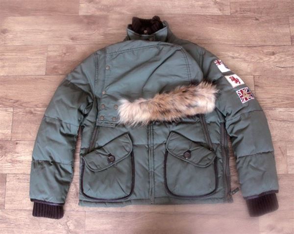 怎么折疊羽絨服更加保暖? 怎么折疊羽絨服更加保暖?