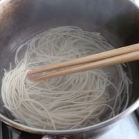 掛面煎餅的做法及美味早餐料理 掛面煎餅的做法及美味早餐料理