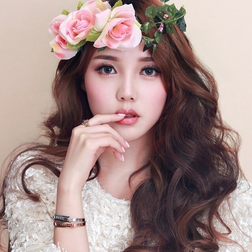 洋娃娃般的完美眼妝 洋娃娃般的完美眼妝