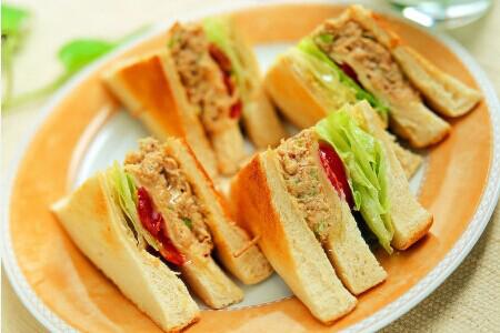 吐司面包的吃法!制作4種新滋味料理 吐司面包的吃法!制作4種新滋味料理