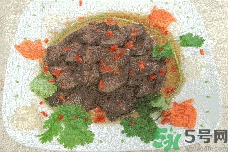 喉嚨癢咳嗽怎么辦?保護(hù)喉嚨的方法是這樣的 喉嚨癢咳嗽怎么辦?保護(hù)喉嚨的方法是這樣的