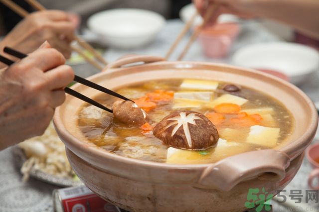 冬季招待客人的火鍋做什么最好 冬季招待客人的火鍋做什么最好
