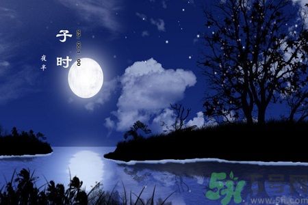 中醫(yī)養(yǎng)生時辰表 讓你隨時進(jìn)行養(yǎng)生 中醫(yī)養(yǎng)生時辰表 讓你隨時進(jìn)行養(yǎng)生