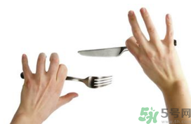 西餐刀叉用法圖解.png 西餐刀叉用法圖解.png