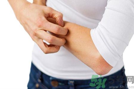 冬季保暖神器發(fā)熱衣 讓你不再擔心寒冷問題