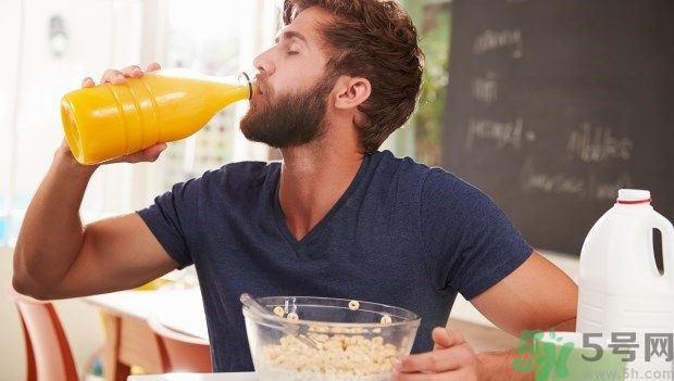 異位性皮炎穴位按摩方法 異位性皮炎生活注意事項 異位性皮炎穴位按摩方法 異位性皮炎生活注意事項