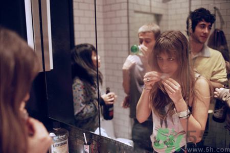 青春期的男生女生都有哪些小秘密值得觀看? 青春期的男生女生都有哪些小秘密值得觀看?