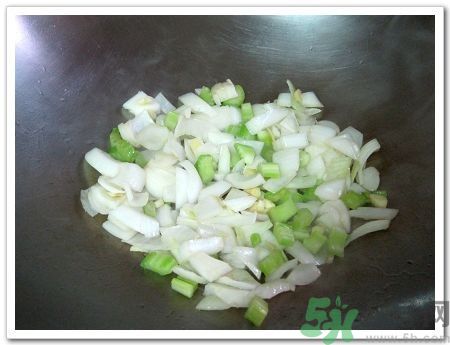 西蘭花減肥餐怎么做 西蘭花減肥食譜做法 西蘭花減肥餐怎么做 西蘭花減肥食譜做法