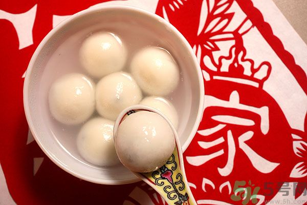 湯圓要煮多長(zhǎng)時(shí)間才熟透 湯圓要煮多長(zhǎng)時(shí)間才熟透