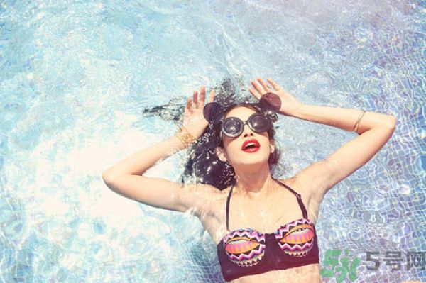 運動美肌熱 3招游泳保養(yǎng)之道 運動美肌熱 3招游泳保養(yǎng)之道