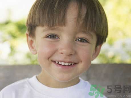 寶寶長了水痘多久可以好?寶寶長水痘幾天能治好?.jpg 寶寶長了水痘多久可以好?寶寶長水痘幾天能治好?.jpg