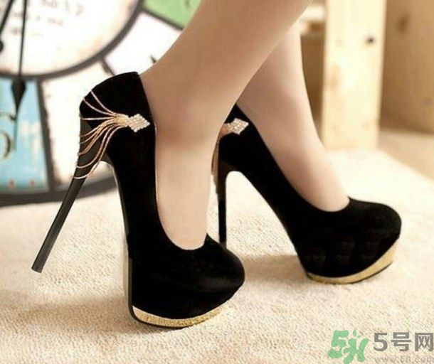 減重其實很容易 可以在車上偷偷做的簡單運動 減重其實很容易 可以在車上偷偷做的簡單運動