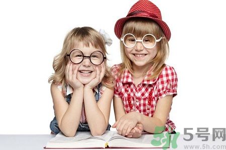 12歲女孩心臟被繼父刺穿 未成年少女如何保護(hù)自己 12歲女孩心臟被繼父刺穿 未成年少女如何保護(hù)自己