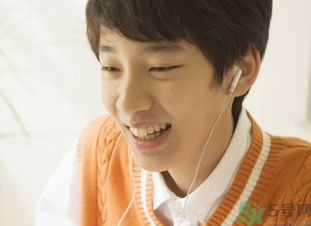 13歲男孩胸部長硬塊怎么回事?為什么胸部長硬塊.png 13歲男孩胸部長硬塊怎么回事?為什么胸部長硬塊.png