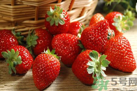 三種水果吃前要做好處理對(duì) 不然就白吃了 三種水果吃前要做好處理對(duì) 不然就白吃了