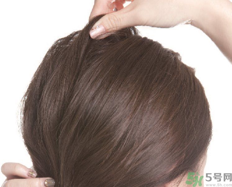 優(yōu)雅女星劉海 時尚更有魅力 優(yōu)雅女星劉海 時尚更有魅力