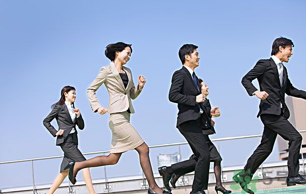 跑步流汗能減肥嗎 跑步流了很多汗就可以減肥嗎 跑步流汗能減肥嗎 跑步流了很多汗就可以減肥嗎