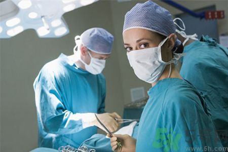 男性為什么會(huì)出現(xiàn)包莖?包莖過長要做手術(shù)嗎?