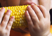 2歲寶寶可以吃玉米嗎？2歲寶寶吃玉米不消化怎么辦