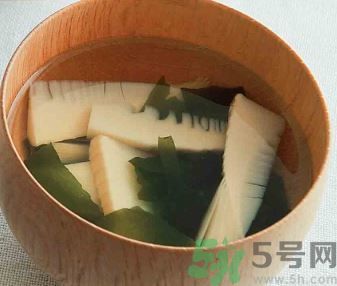 春天吃什么食物排肝毒？排肝毒吃什么最好？