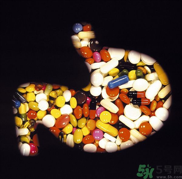 胃藥是飯前吃好還是飯后吃好？胃藥是痛的時候吃嗎？