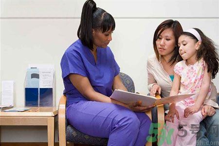 口吃是結(jié)巴嗎？口吃怎么辦能矯正嗎？