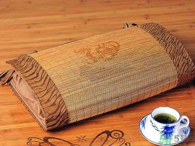 晚上失眠用什么枕頭好？那種枕頭治失眠最好？