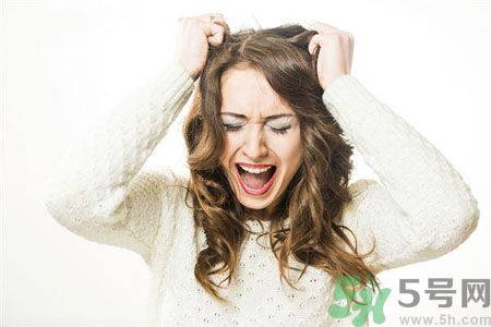 經(jīng)前癥候群是什么病癥？經(jīng)前癥候群應(yīng)該怎么治療？