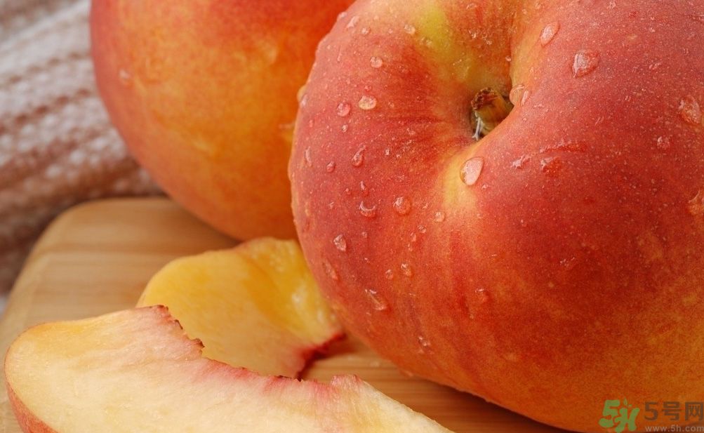 蘋果有什么好處？蘋果應(yīng)該怎么吃？