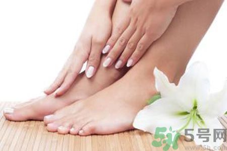 手腳冰涼是怎么回事？手腳冰涼怎么調(diào)理？