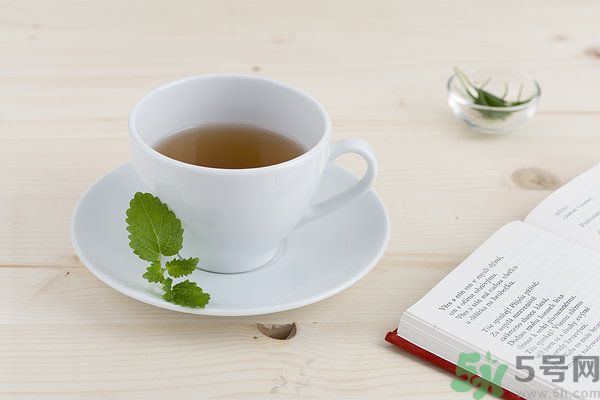 喝什么茶對(duì)肝臟排毒好？對(duì)肝有好處的茶有哪些？
