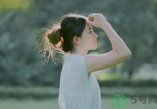 皮膚暗黃怎么調(diào)理？皮膚暗黃的原因是什么？