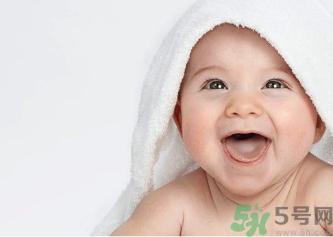 兒童的耳朵怎樣保護(hù)？保護(hù)寶寶的耳朵要做什么？