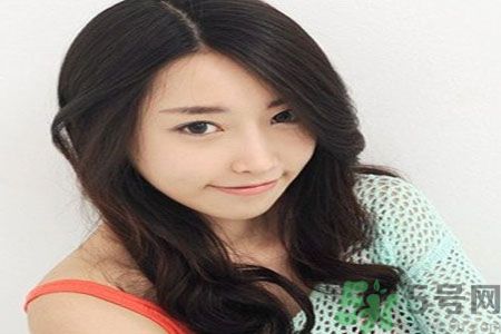 臉大的女生適合短發(fā)嗎？臉大的女生適合什么發(fā)型？