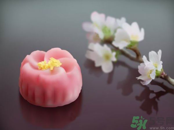 美翻了，櫻花可以做什么吃？櫻花茶怎么做？