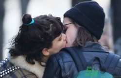 暮光女克里斯汀交女友 克里斯汀·斯圖爾特女友是誰(shuí)?.png 暮光女克里斯汀交女友 克里斯汀·斯圖爾特女友是誰(shuí)?.png