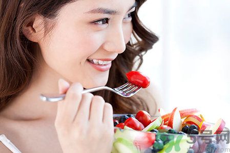 剖腹產(chǎn)后能吃蘋果嗎？剖腹產(chǎn)后能吃什么水果？