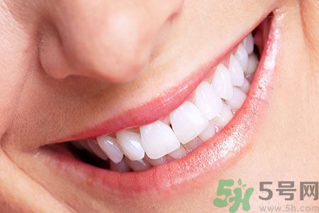 牙齒有黃斑怎么辦？牙齒有黃斑怎么去除？