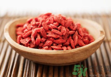 吃枸杞能治體虛嗎？怎么正確吃枸杞？