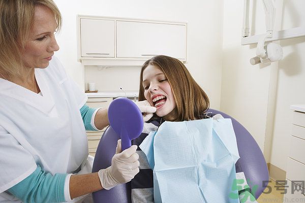 18歲還能戴牙套嗎？戴牙套真的能瘦臉改變臉型嗎？