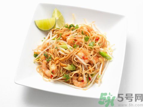 吃剩菜有危害嗎？什么類剩菜不能吃呢？