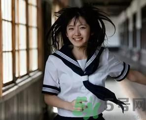 全國(guó)幾大經(jīng)典校服 總有一款你穿過嗎？