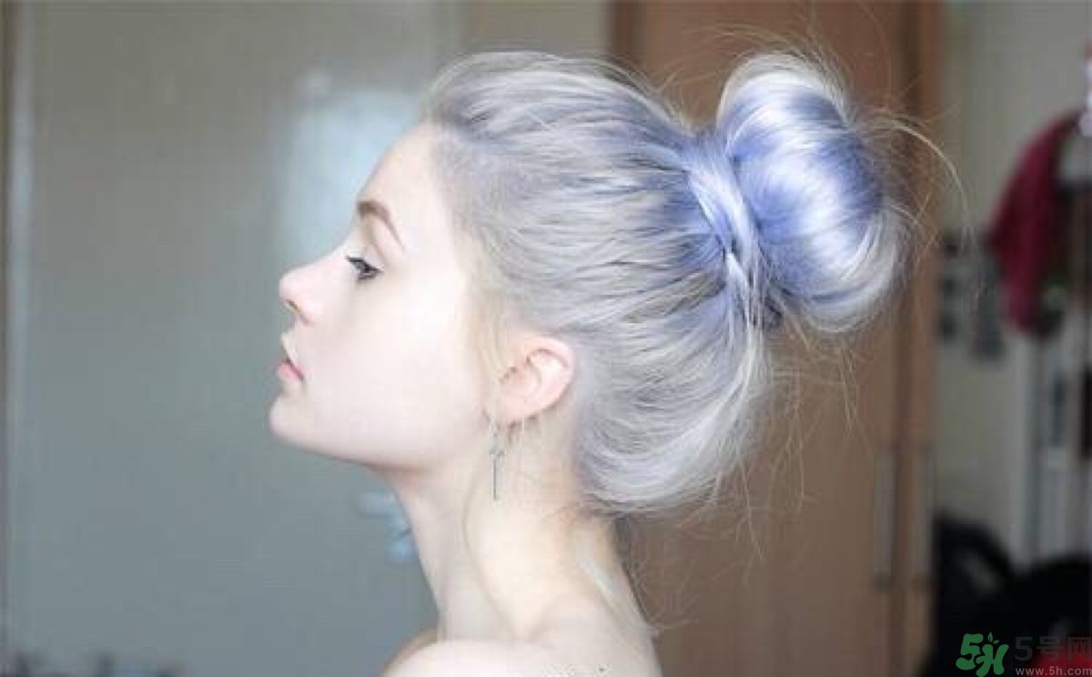 染發(fā)后掉色怎么辦？染發(fā)后幾天可以洗頭？