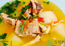 榴蓮殼排骨湯怎么做好吃?榴蓮殼排骨湯的功效與作用 榴蓮殼排骨湯怎么做好吃?榴蓮殼排骨湯的功效與作用